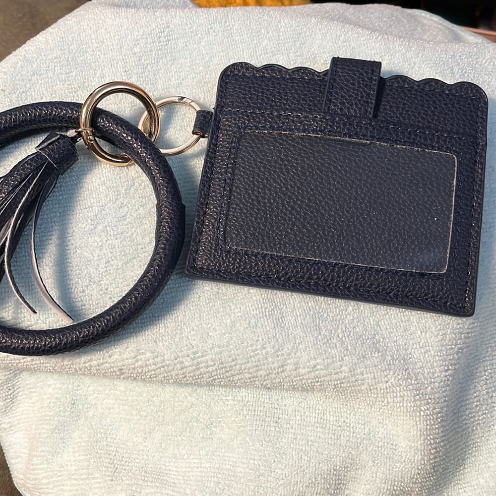 I’d wallet, keys, wrist holder navy blue